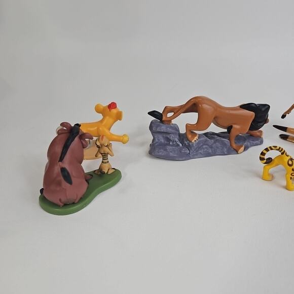 Vintage Mixed Lot of 6 Disney's The Lion King PVC Action Figures - Picture 5 of 5